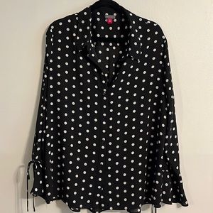 Vince Camuto Polka Dot top with tie sleeves